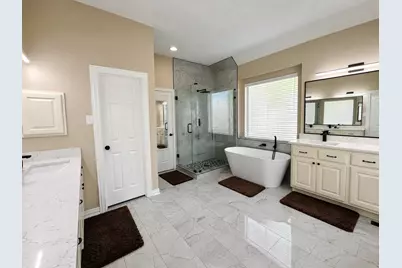 6 Meadow Rose Place, The Woodlands, TX 77382 - Photo 14