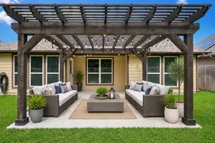 2117 Stubbs Dr, Bryan, TX 77807 - Photo 8
