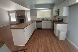 15362 McConn St, Houston, TX 77598 - Photo 4