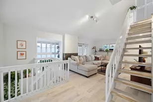 1969 W McKinney St, Houston, TX 77019 - Photo 12