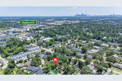 915 Chantilly Lane, Houston, TX 77018 - Photo 14