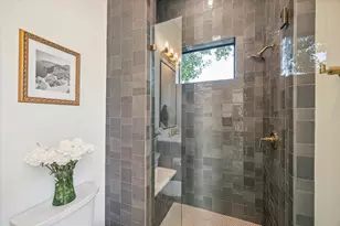 1310 Story St, Houston, TX 77055 - Photo 24