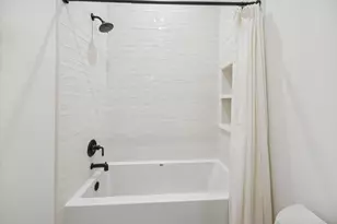 1310 Story St, Houston, TX 77055 - Photo 30