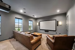 1310 Story St, Houston, TX 77055 - Photo 32