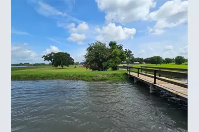 400 Pony Trail, Angleton, TX 77515 - Photo 20