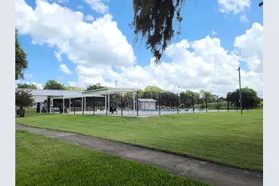 400 Pony Trail, Angleton, TX 77515 - Photo 18