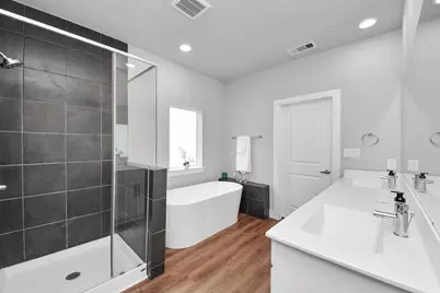 13095 Clearview Drive, Willis, TX 77318 - Photo 22