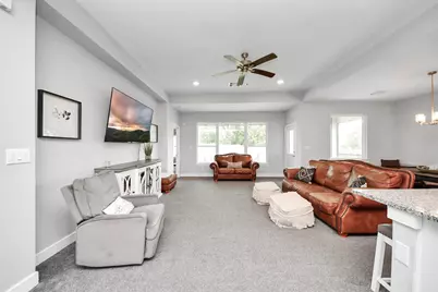 13095 Clearview Drive, Willis, TX 77318 - Photo 6