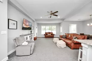 13095 Clear View Dr, Willis, TX 77318 - Photo 6