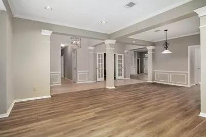 15118 Greenleaf Lane, Houston, TX 77062 - Photo 6