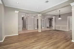 15118 Greenleaf Ln, Houston, TX 77062 - Photo 6