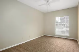 15118 Greenleaf Ln, Houston, TX 77062 - Photo 24
