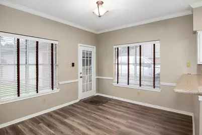 15118 Greenleaf Lane, Houston, TX 77062 - Photo 18