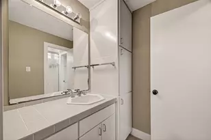 5665 Larkin St, Houston, TX 77007 - Photo 12