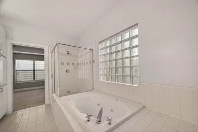 5665 Larkin Street, Houston, TX 77007 - Photo 32