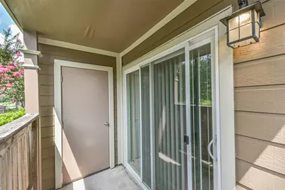 1860 White Oak Drive #245, Houston, TX 77009 - Photo 4