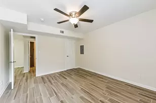 1860 White Oak Dr, Houston, TX 77009 - Photo 18