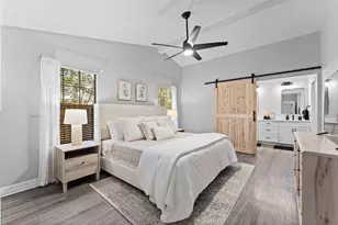 17 S Greenbud Ct, The Woodlands, TX 77380 - Photo 12