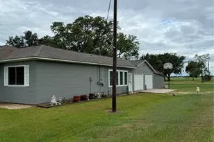 1239 Fm 1160 Rd, Louise, TX 77455 - Photo 12