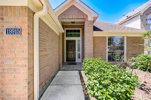 19915 Shore Meadows Ln, Richmond, TX 77407 - Photo 6