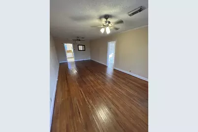2928 Avenue O #2, Galveston, TX 77550 - Photo 4