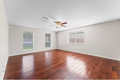 2562 Kevin Lane, Houston, TX 77043 - Photo 16
