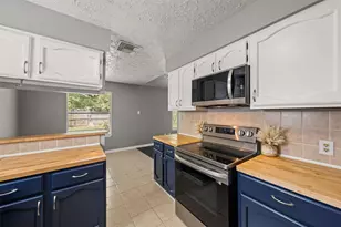318 Bay Ridge Dr, League City, TX 77573 - Photo 16