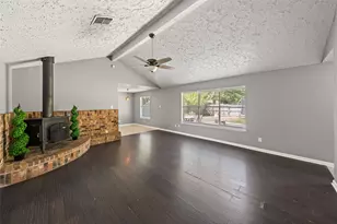 318 Bay Ridge Dr, League City, TX 77573 - Photo 4
