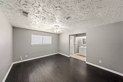 318 Bayridge Drive, League City, TX 77573 - Photo 18