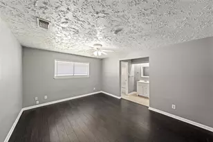 318 Bay Ridge Dr, League City, TX 77573 - Photo 18