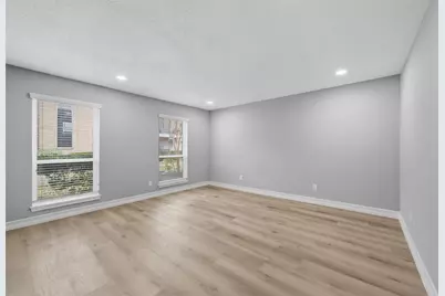 9261 Westwood Village Drive #51, Houston, TX 77036 - Photo 8