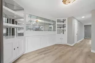 9261 Westwood Village Dr, Houston, TX 77036 - Photo 18