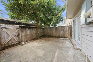 9261 Westwood Village Dr, Houston, TX 77036 - Photo 32