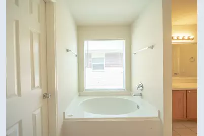 17531 Hoover Gardens Drive, Houston, TX 77095 - Photo 22
