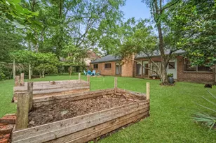 17 Greenridge Forest Dr, The Woodlands, TX 77381 - Photo 40