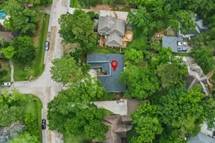 17 Greenridge Forest Dr, The Woodlands, TX 77381 - Photo 10