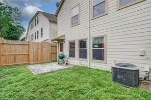 1718 Redwing Ridge Dr, Houston, TX 77009 - Photo 24