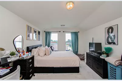 1718 Redwing Ridge Drive, Houston, TX 77009 - Photo 22
