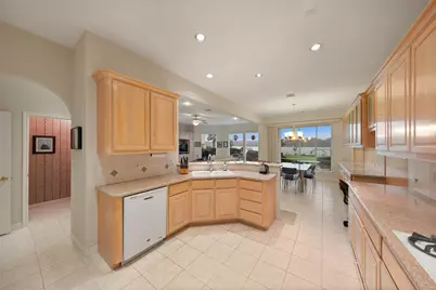 147 W Palm Boulevard, Montgomery, TX 77356 - Photo 18