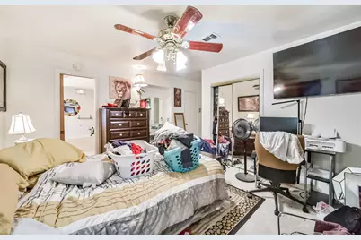 4903 Heatherbloom Drive, Houston, TX 77045 - Photo 20