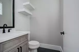 2407 Anita St, Houston, TX 77004 - Photo 10