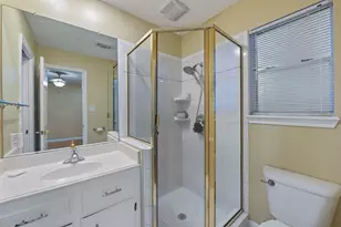 9719 Godstone Ln, Spring, TX 77379 - Photo 16