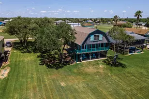 1981 County Rd 291, Sargent, TX 77414 - Photo 2