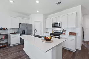 815 Devils Brg St, Conroe, TX 77303 - Photo 4