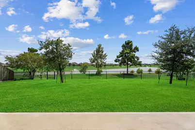 7335 Laguna Lake Drive, Spring, TX 77379 - Photo 34