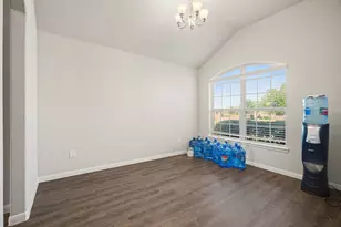 8817 Voyager Dr, Texas City, TX 77591 - Photo 10