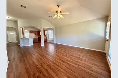 11807 Green Colling Park Drive, Houston, TX 77047 - Photo 12