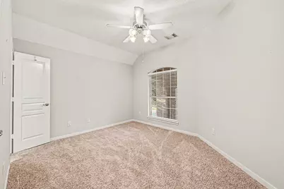 4402 Eden Point Lane, Katy, TX 77494 - Photo 34