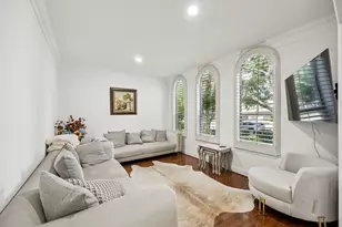 934 Poydras St, Sugar Land, TX 77498 - Photo 4