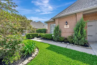 1907 Carriage Brook Way, Houston, TX 77062 - Photo 2